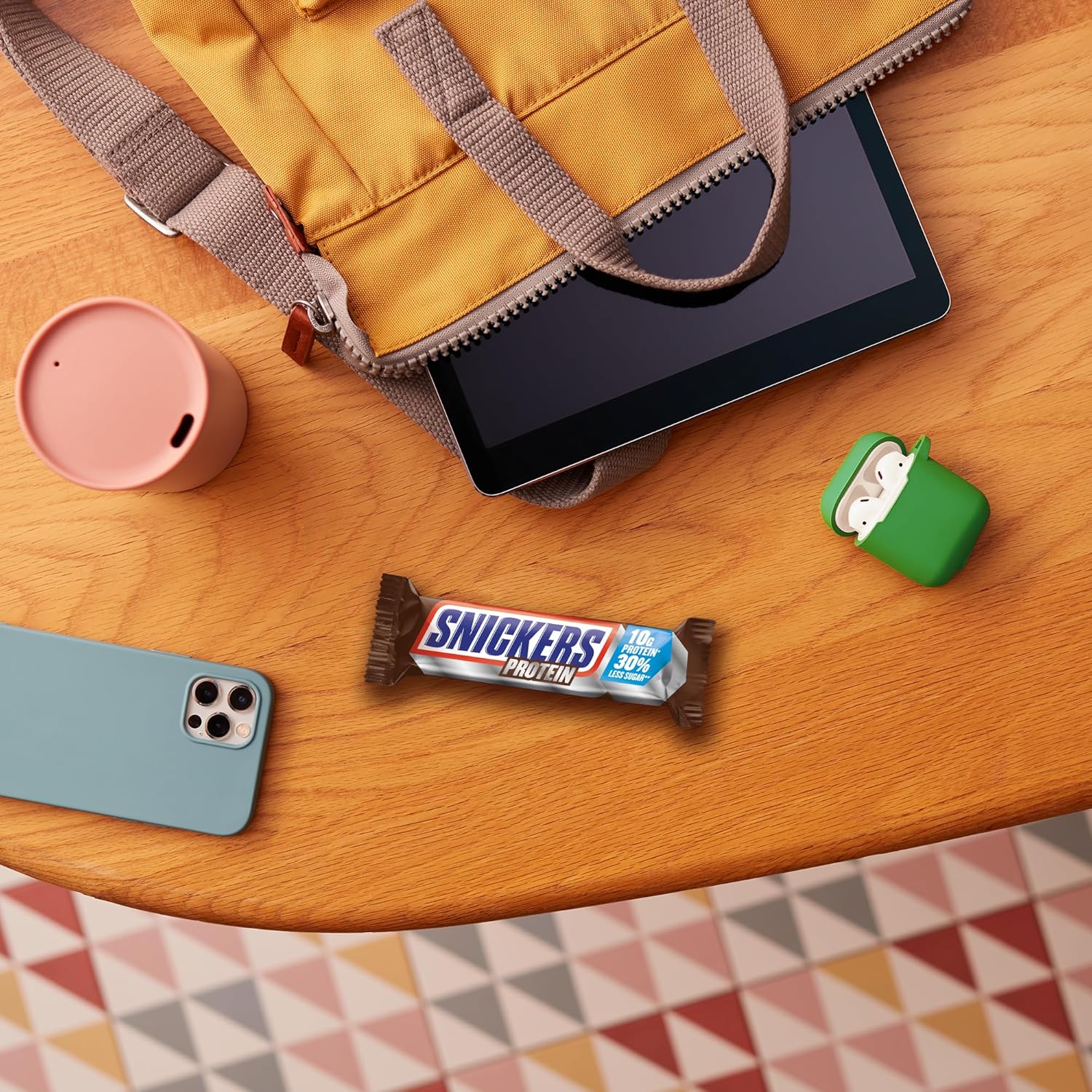 Snickers Proteinové tyčinky s čokoládou - bohatá chuť s lískooříškovým karamelem a nugátem, hromadné balení 18x47g