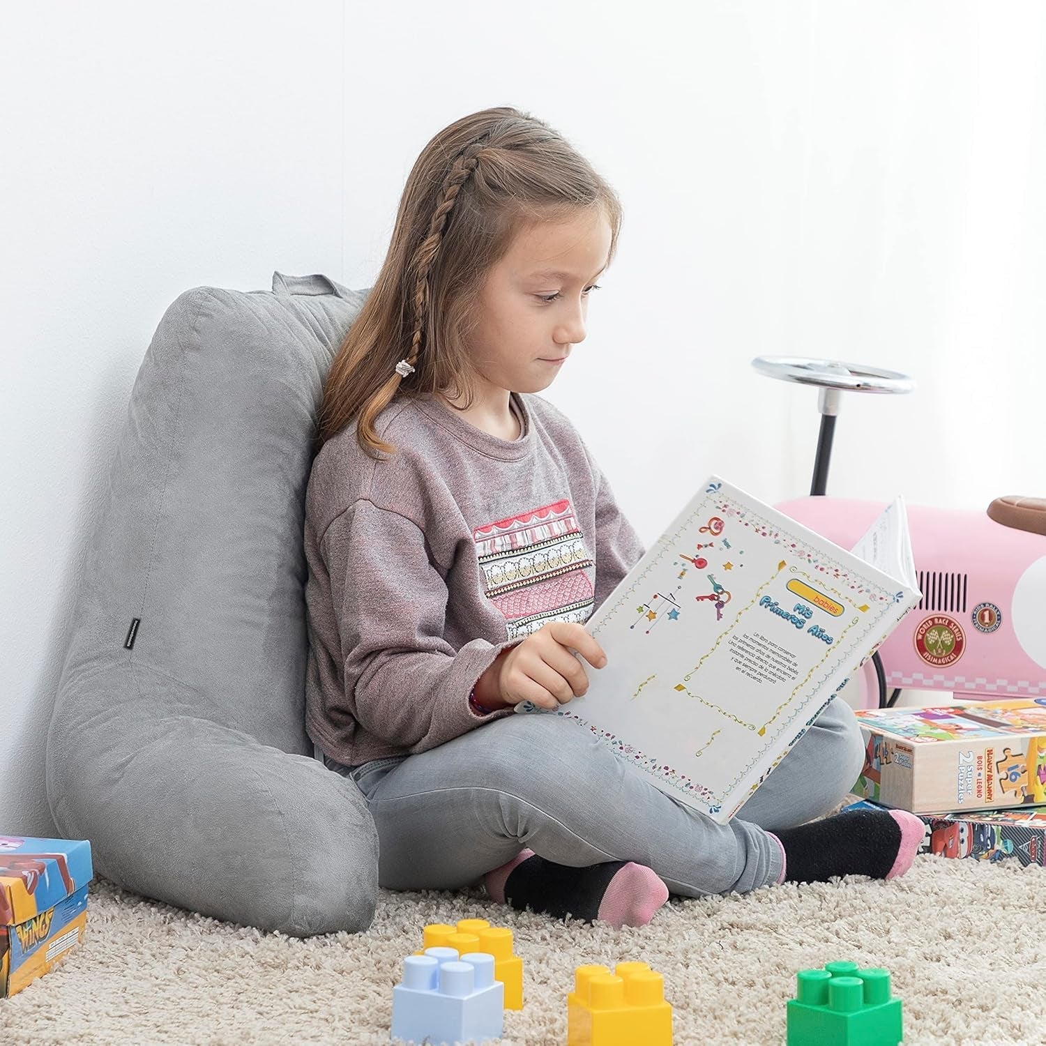 InnovaGoods Huglow polštář na čtení s područkou na pohovku, postel a koberec, polštář na čtení s bederní opěrkou a rukojetí, ergonomický, zabraňuje nepohodlí a bolesti, šedý