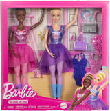 Barbie Ballettstudio Set se 2 loutkama a 9 koulemi, blondýnka a brunetka Balerína-Modepuppen s aussietzem Outfit and zum Tanzmotto passten Teilen, HXC37, [Multicolor]