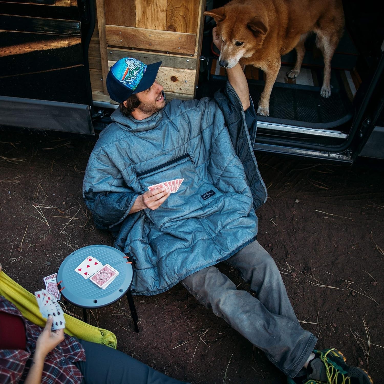 Therm-A-Rest Unisex Honcho Poncho Nositelná deka s kapucí Nositelná deka s kapucí Postele a deky Therm-a-Rest