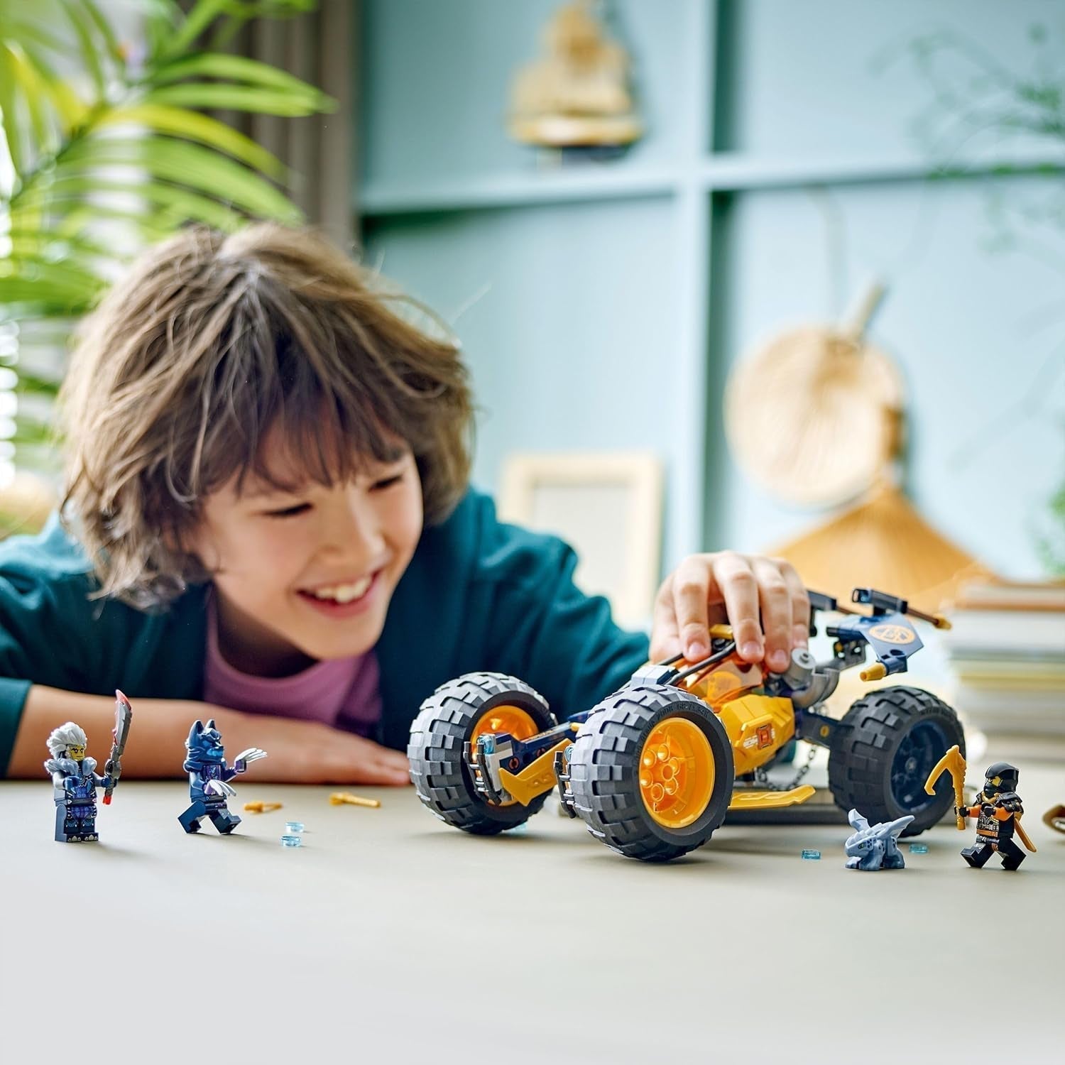 LEGO NINJAGO Arin's Ninja terénní bugina, Ninja hračka s autem, drakem a 4 minifigurkami, dobrodružná sada buggy pro děti, dárek k narozeninám pro chlapce a dívky 7 let 71811 Stavebnice Beuche den LEGO-Store