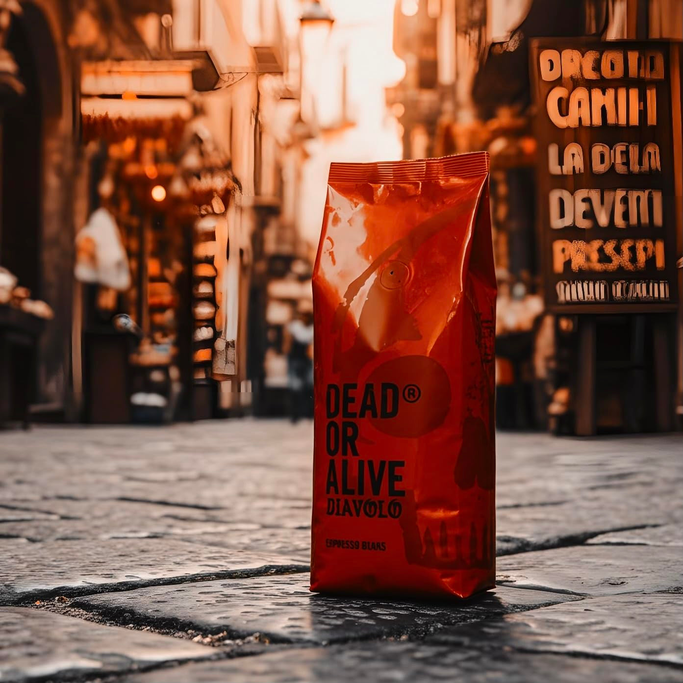 DEAD OR ALIVE DIAVOLO – Extra tmavé Espresso – 100% Robusta – Extrémně silné – Nízká kyselost – Stabilní smetana – Celé fazole 1kg – Neapolská pečeně