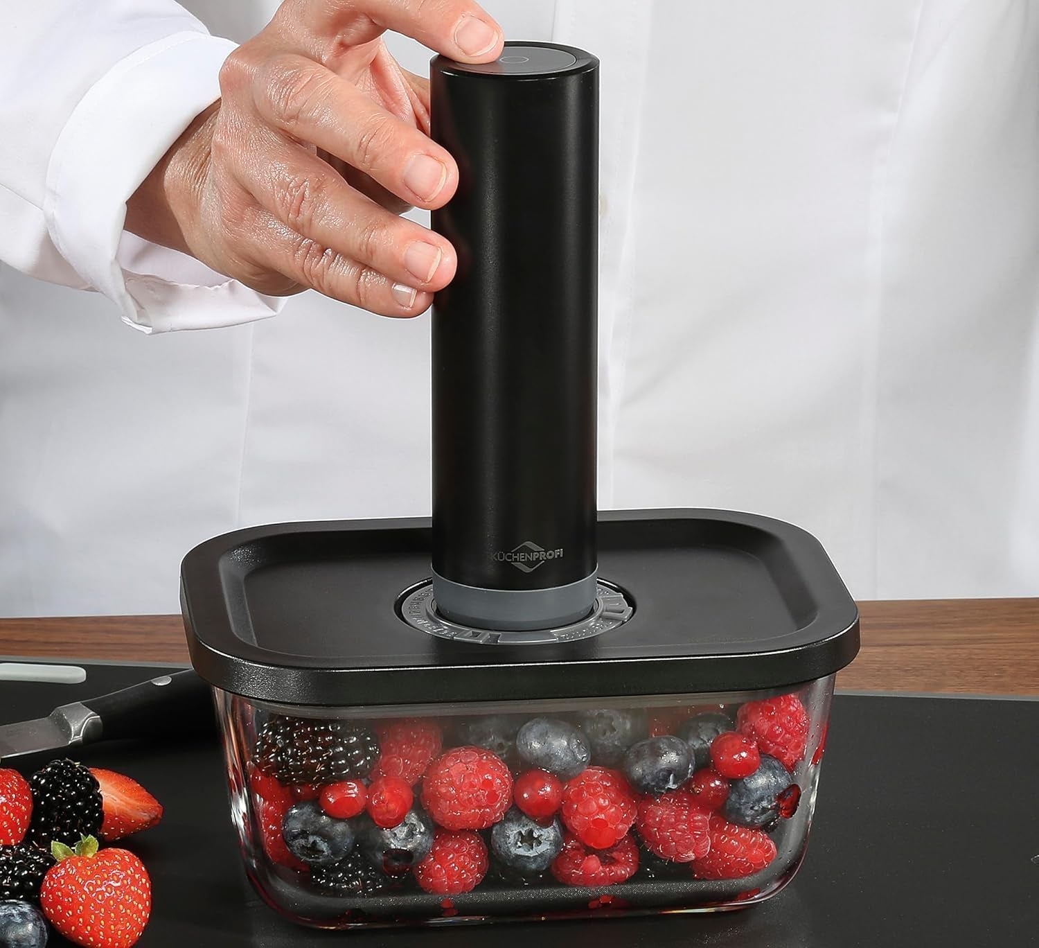Vakuová souprava Küchenprofi EASYFRESH | Sada 7 kusů | 1x elektrická vakuová pumpa, 1x vakuová dóza S, M a L, 3x vakuové sáčky 22x21 cm | borosilikátové sklo, vysoce kvalitní plast | příprava a skladování Boxy na skladování potravin Naty Shop