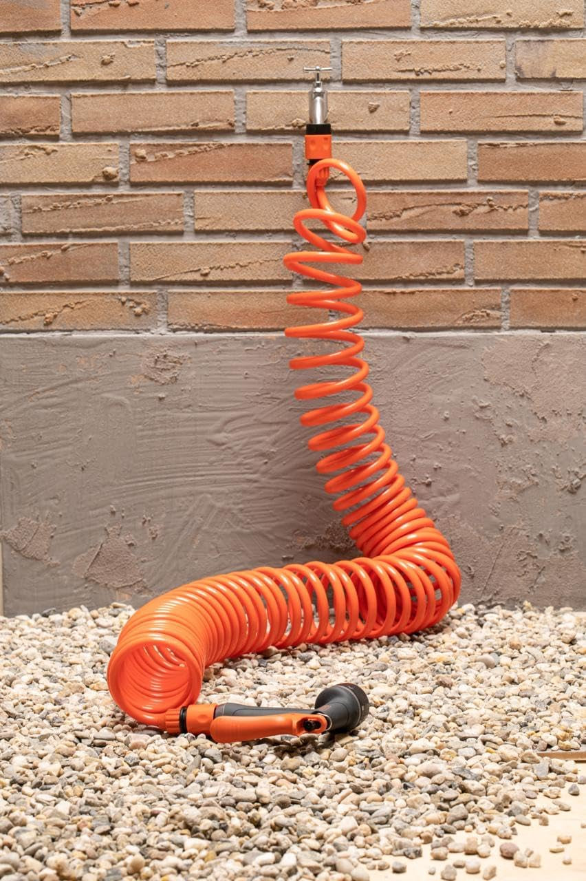 BLACK+DECKER spirálová hadice 15M - Zahradní hadice včetně zahradního postřikovače a 1/2" koncovky - Plast - Oranžová/Černá