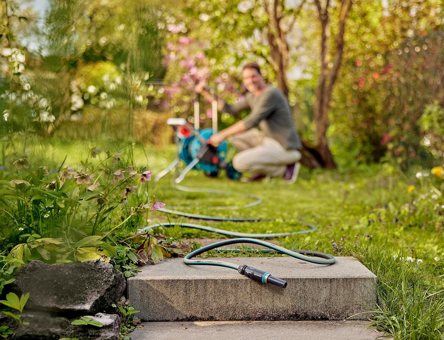 Hadice Gardena EcoLine 1/2 palce, 20 m bez systémových součástí: Udržitelná zahradní hadice vyrobená z recyklovaného plastu, bez ftalátů a škodlivin, funkce silného uchopení, odolná proti mrazu a UV záření (18930-20)