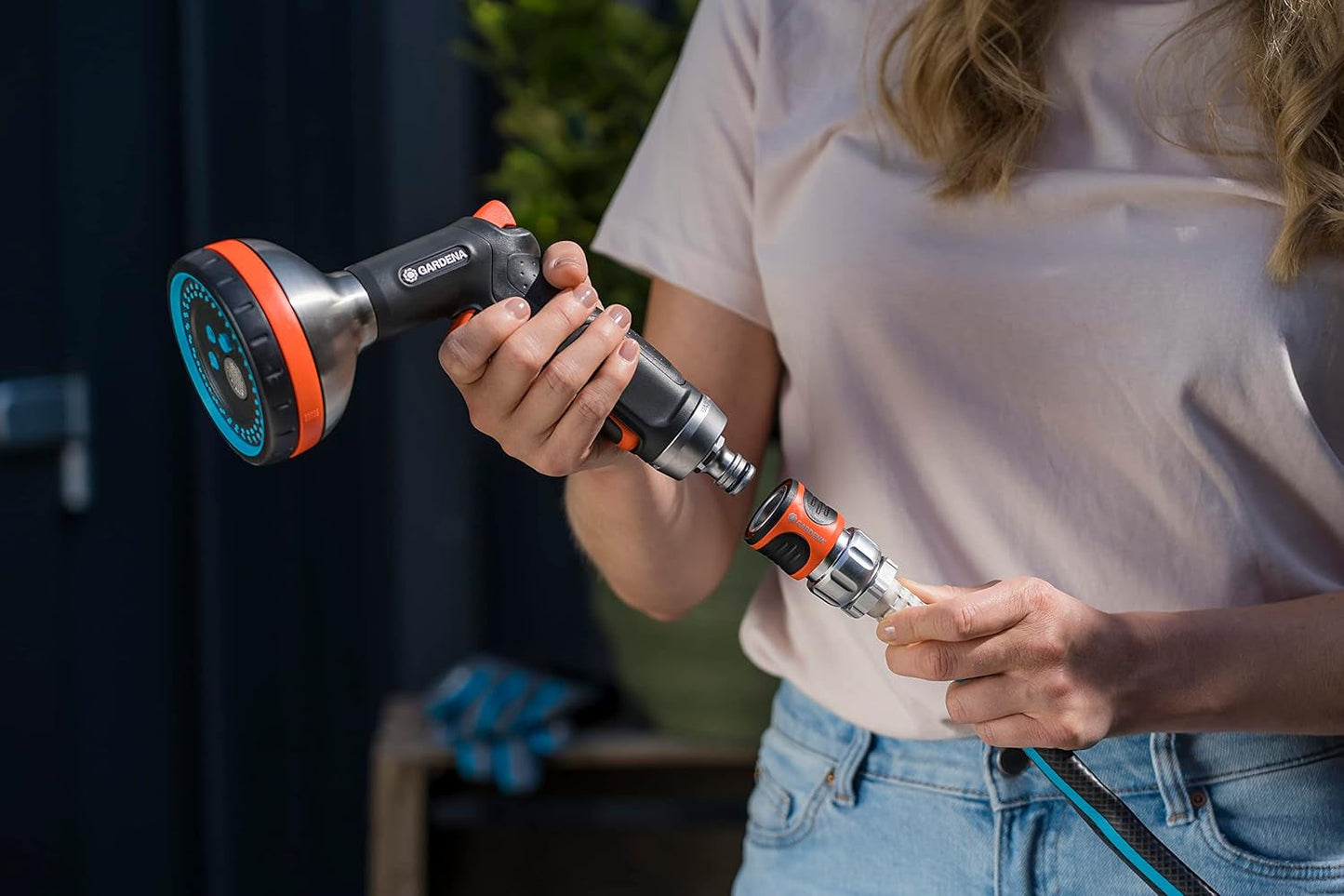Gardena 39042-M Startovací sada pro kovové rychlospojky pro zahradní hadice, rychlospojky a příslušenství během několika sekund, 4 kusy včetně adaptérů odolných proti úniku pro zástrčku a zásuvku