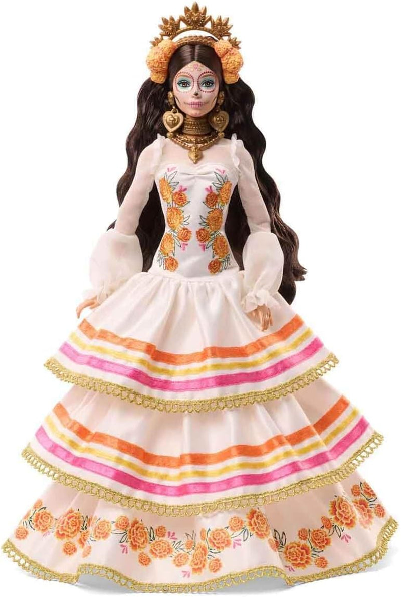 Sběratelská figurka pro panenky Barbie Signature Day of the Dead 2025 v krémových šatech s volánky, měsíčky a mašlemi, květinovou korunkou ve vlasech a barvou na obličej Calavera, JBJ05