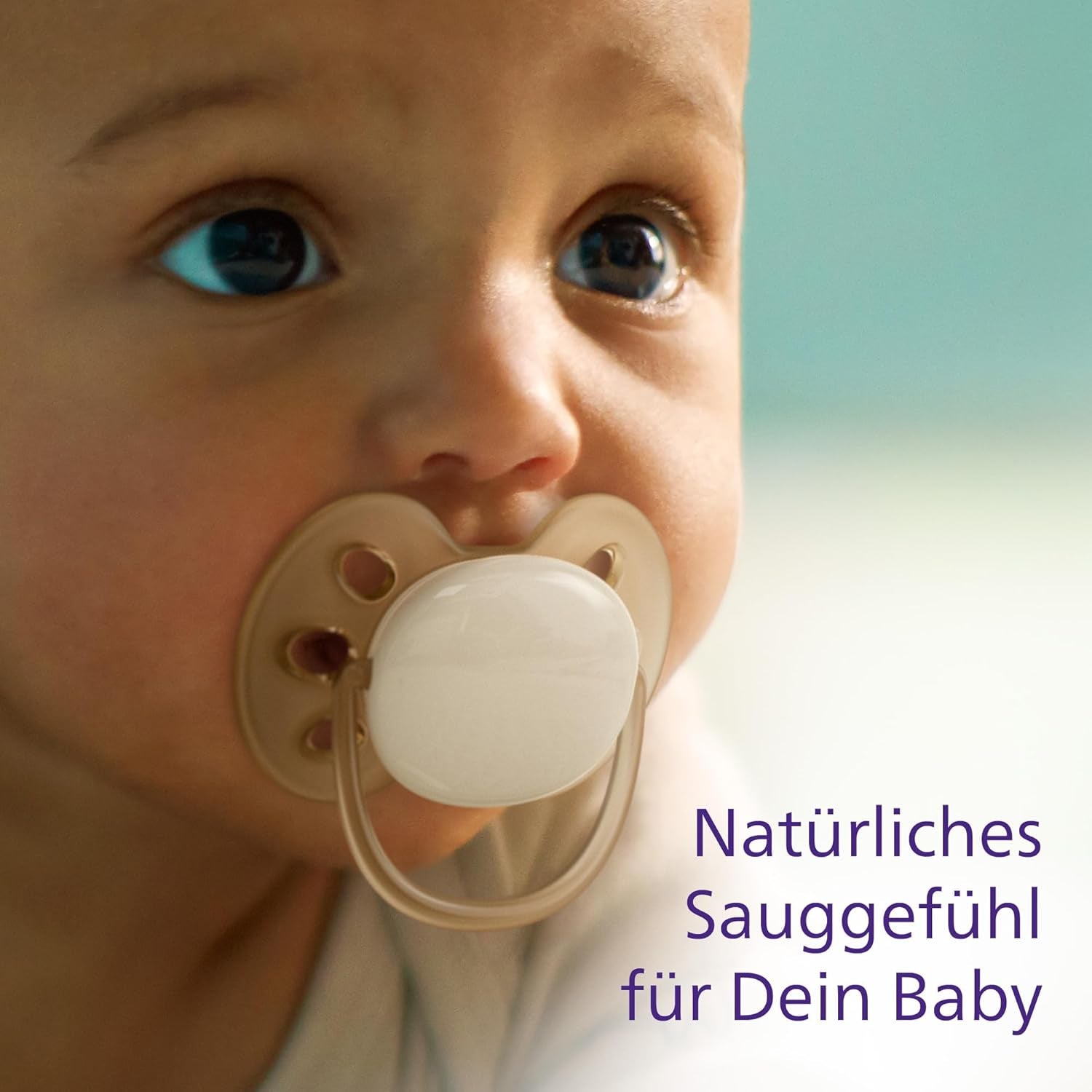 Ultra měkké dudlíky Philips AVENT - balení 4 extra měkkých dudlíků bez BPA pro děti ve věku 0-6 měsíců, včetně pouzdra na přenášení a sterilizace (model SCF091/35)