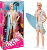Barbie the Movie – fanoušci filmů s panenkami, panenka Ken, sběratelská panenka se surfovacím prknem a teniskami, pohyblivé tělo, platinové blond vlasy, vhodné jako dárek pro 3leté děti, HPJ97 Naty Shop Dolls Výchozí název