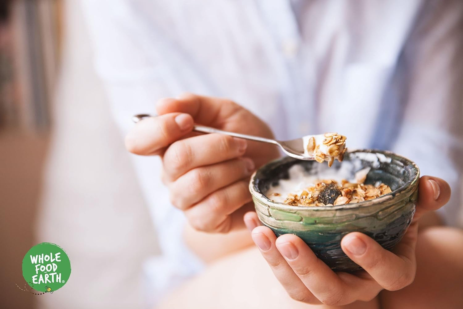 Müsli Deluxe Wholefood Earth - Směs vloček se sušeným ovocem, ořechy a semínky 1 kg | Bez GMO | Bohaté na vlákninu