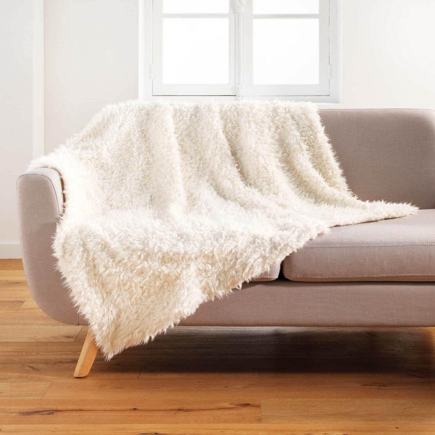 Douceur D'Intérieur, Deka (125 X 150 Cm) Ovečka, umělá kožešina Peřiny a přikrývky Naty Shop Sheep 125 X 150 Cm