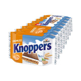 White and Black Knoppers – 8 x 25g – Oplatkové plátky plněné tmavými kakaovými oplatkami, kousky černých sušenek, mlékem a nugátovým krémem