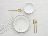 CreaTable, 33065, žluto-bílá 12dílná sada nádobí řady Uno, sada porcelánových talířů, vhodné do myčky a mikrovlnné trouby, vyrobeno v Portugalsku