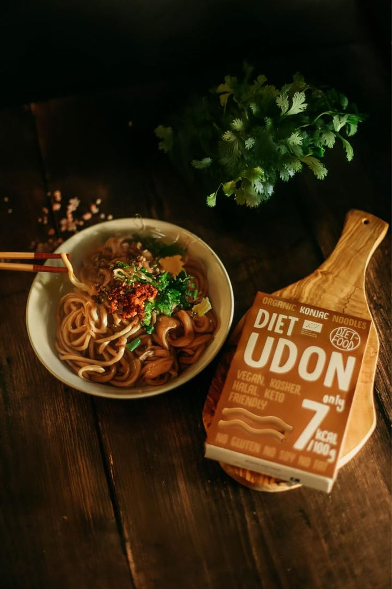 Udon Shirataki Konjac Noodles Bio 385g - Nízkokalorické, bezlepkové, veganské - vyrobené z kořene konjacu, bohaté na vlákninu DIETNÍ JÍDLO
