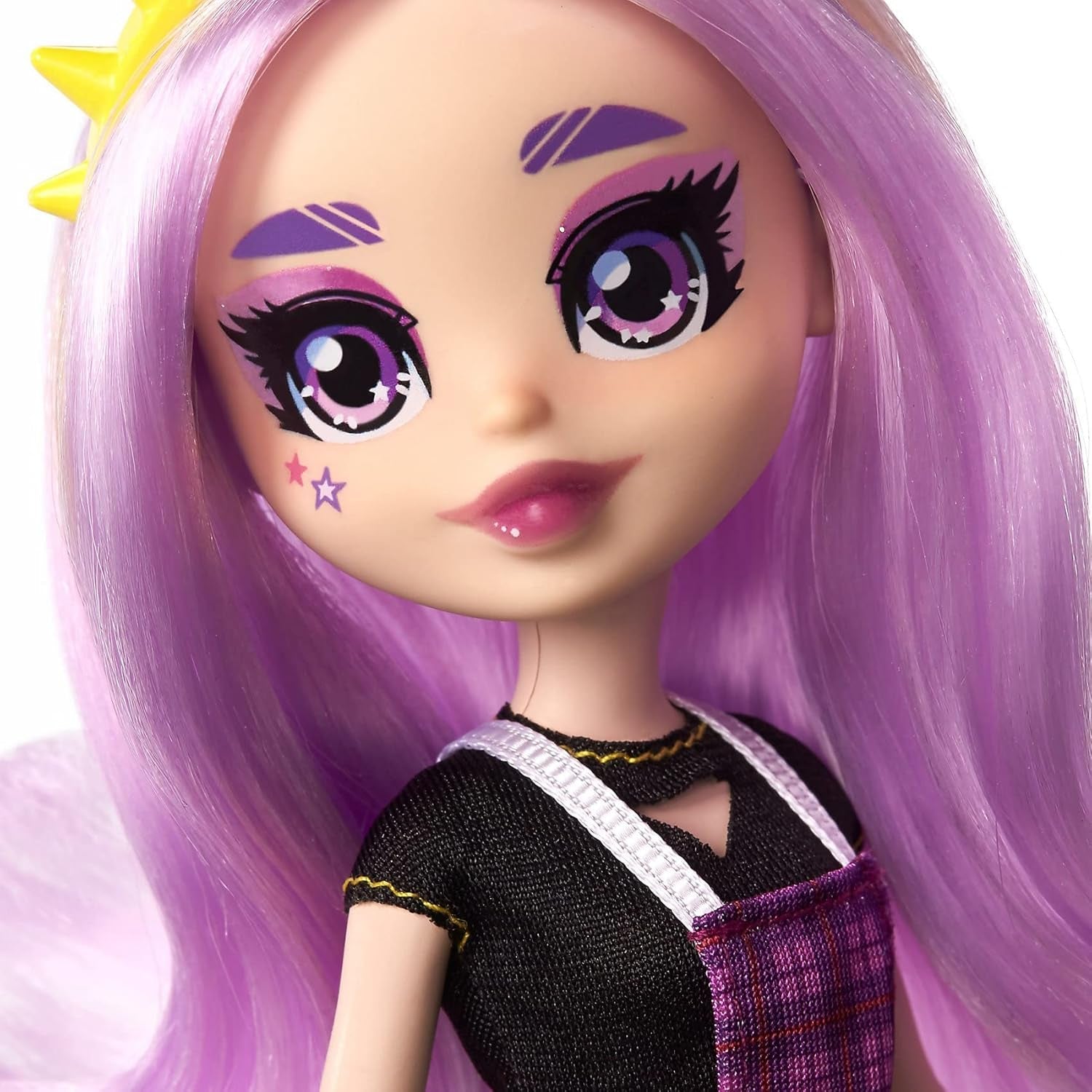 Mattel Hello Kitty GWW98 - Sanrio Badtz-Maru Figur und Jazzlyn Puppe (cca 25,4 cm) s oblečením a doplňky, dlouhý lila Haar a trendy outfit, tolles Geschenk für Kinder ab 3 Jahren