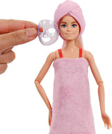Barbie Party panenka bez krabice a doplňků, série Glam Party s 10 překvapeními, včetně jasně červené panenky s efektem změny barvy, JFY68
