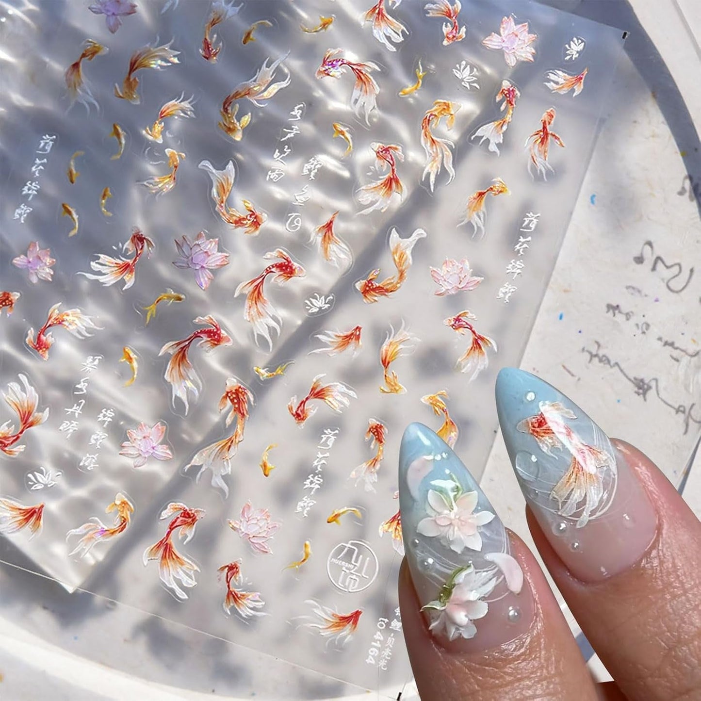 JMEOWIO 3D Nálepka na nehty Koi Fisch Nálepka na nehty Selbstklebend Nagelaufkleber 5D Stereoskopická dekorace Nageldesign Zubehör 1 Blatt