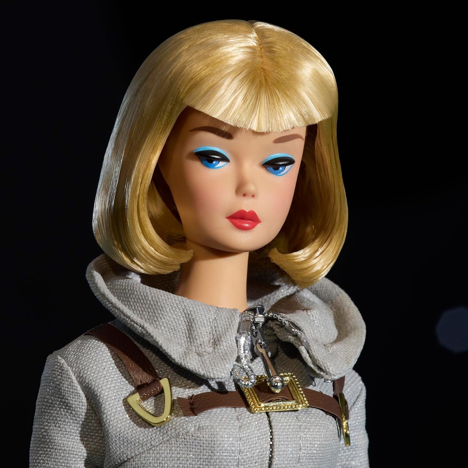 Sběratelská panenka Mattel Barbie Miss Astronaut se stříbrným oblekem, vesmírnými botami a helmou, Vintage reprodukce originálu z roku 1965, panenky JBJ48 Naty Shop