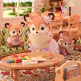 Sylvanian Families 5800 Deer Twins, herní sada s figurkami zvířat, figurky lesních zvířat, hračka pro děti od 3 let