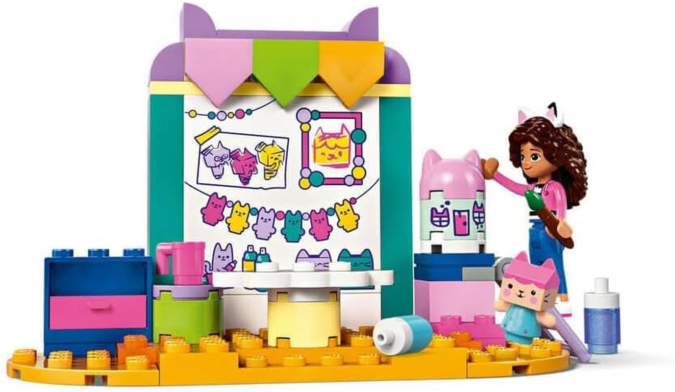 LEGO 4+ Gabby's Domeček pro panenky Zábavné řemeslo s dětskou krabičkou, sada na hraní rolí, sada výtvarných umění a řemesel pro dívky a chlapce ve věku 4 let, model domu hraček 10795 Stavebnice Beuche den LEGO-Store