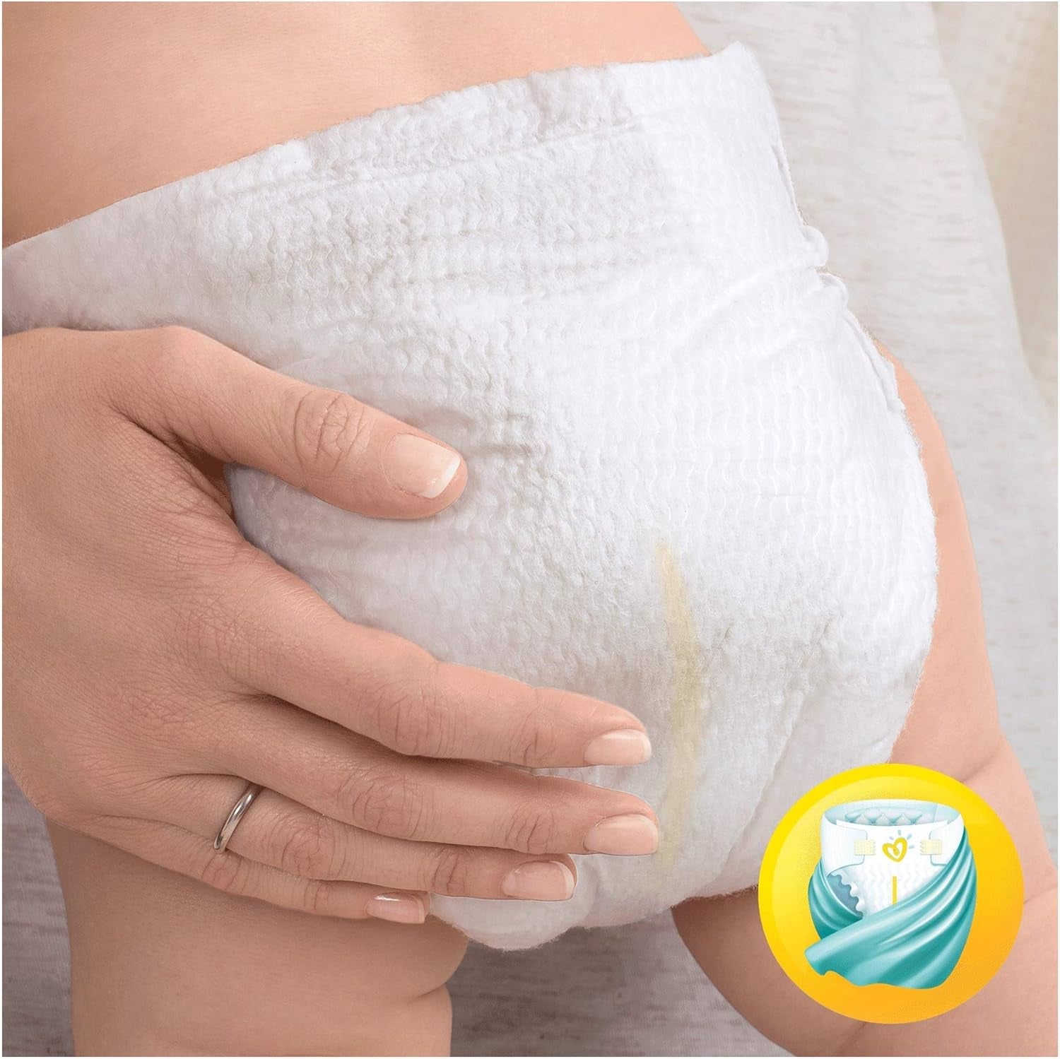 Pampers Premium Protection Pounds, Velikost: 0