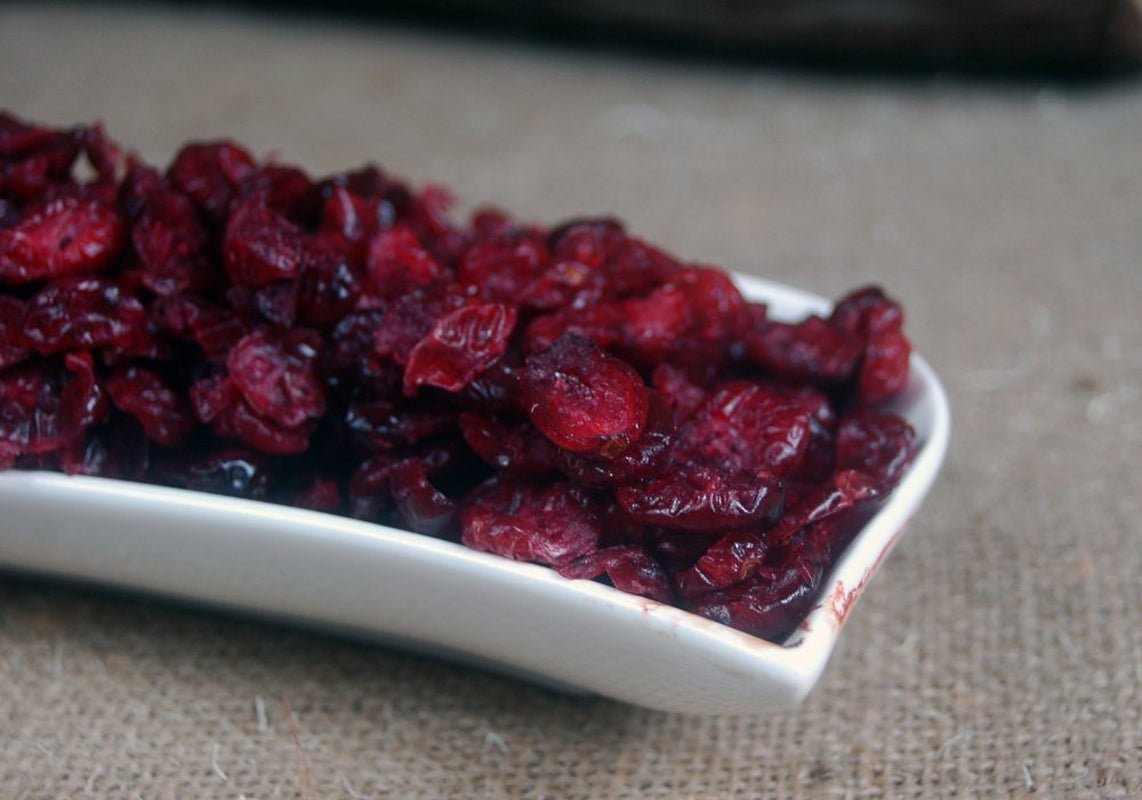 Brusinky slazené ananasovou šťávou - 1 kg sáček Dehydrované produkty Naty Shop Výchozí název