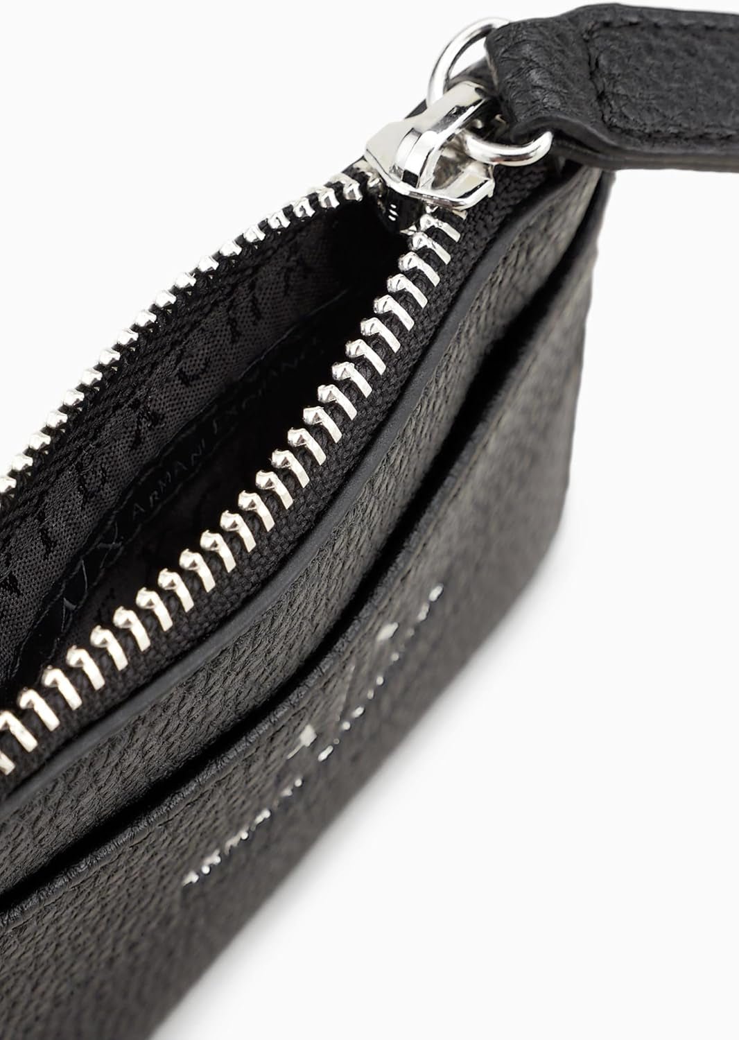 Armani Exchange malý dámský pásek na zapínání na kreditní pásek cestovní příslušenství-obálka na karty, černá peněženka dámské Naty Shop