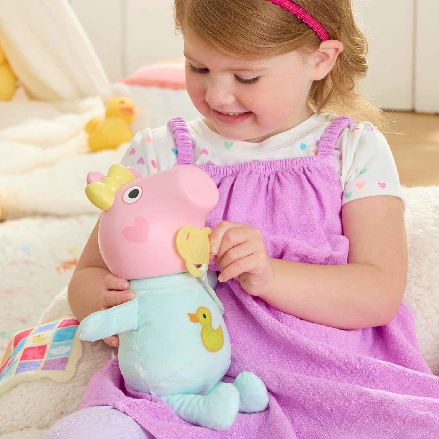 Interaktivní panenka Peppa Pig 28 cm Evie s 20 zvuky a mnoha funkcemi, sada hraček pro děti od 3 let
