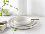 CreaTable, 33065, žluto-bílá 12dílná sada nádobí řady Uno, sada porcelánových talířů, vhodné do myčky a mikrovlnné trouby, vyrobeno v Portugalsku