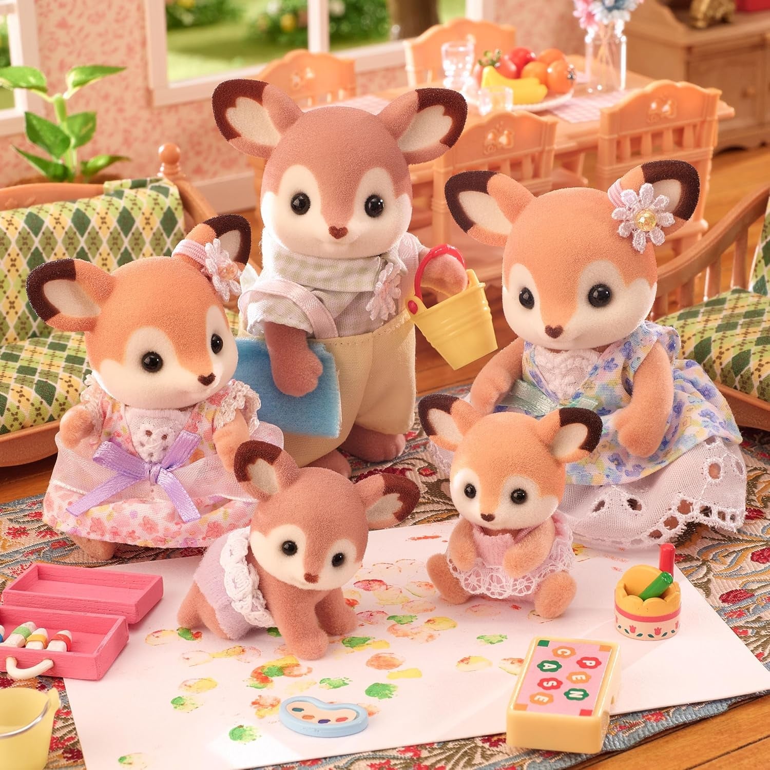 Sylvanian Families 5800 Deer Twins, herní sada s figurkami zvířat, figurky lesních zvířat, hračka pro děti od 3 let