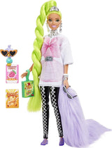 Barbie HDJ44 - Extra Puppe #11 v širokém tričku a legínách s Haustier Papagei, extra langes neogrünes Haar & Zubehör, Flexible Gelenke, Spielzeug Geschenk für Kinder ab 3 Jahren