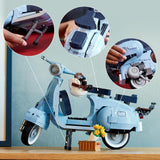 LEGO Icons Vespa 125, sestavitelný model motocyklu, historický italský skútr, modelová sada pro dospělé, výstavní kousek jako dekorace pokoje, dárky pro ženy a muže 10298 stavebnic Besuche den LEGO-Store