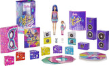 Barbie GXJ88 - Color Reveal Surprise Party, +50 překvapení: 1 panenka, 1 panenka Chelsea, 2 zvířátka, 6 barevných změn, doplňky a další, sada na taneční párty, dárek pro děti od 3 let