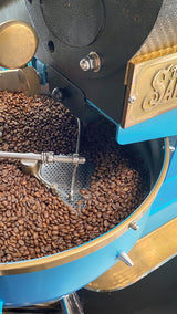Cafe Quindio Specialty Coffee - 100% kávová zrna Arabica, Kolumbie - s přírodními tóny sladké vanilky (250 g) - ideální pro filtrovanou kávu, portafiltrační stroje nebo French press