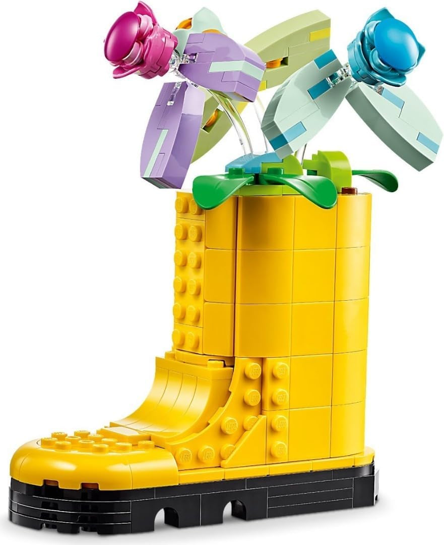 LEGO Creator 3v1 sada kropení květin, dekorace do dětského pokoje, Postavte si zavlažovač s kyticí květin, gumovými holínkami nebo 2 ptáčky, kreativní dárek pro dívky a chlapce 8 let 31149 Stavebnice Besuche den LEGO-Store