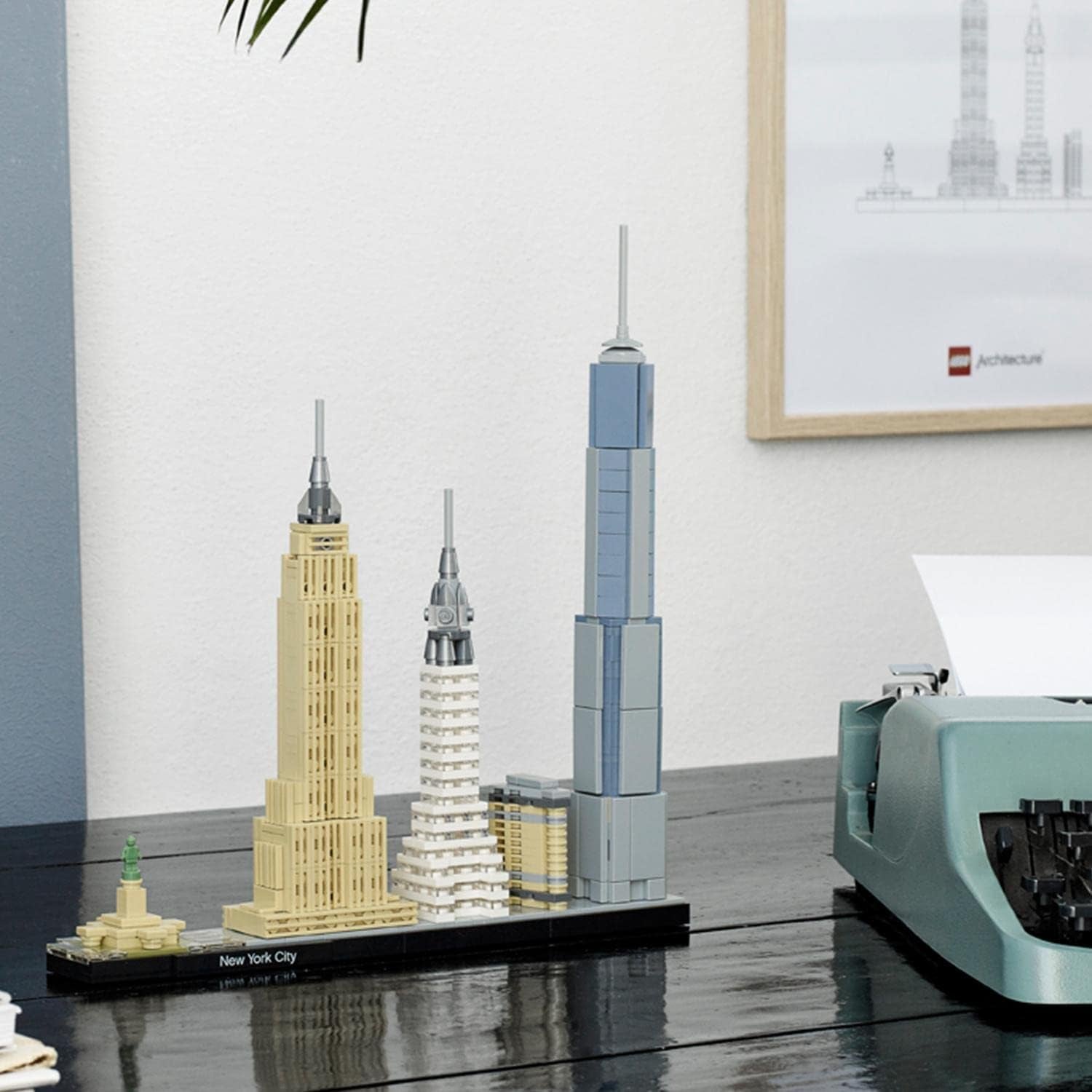 Stavebnice LEGO Architecture New York City, Stavebnice Skyline se Světovým obchodním centrem a Sochou Svobody, Řemesla pro dospělé, Dekorace do domácnosti a kanceláře, Dárky pro ženy a muže 21028 Stavebnice Besuche den LEGO-Store