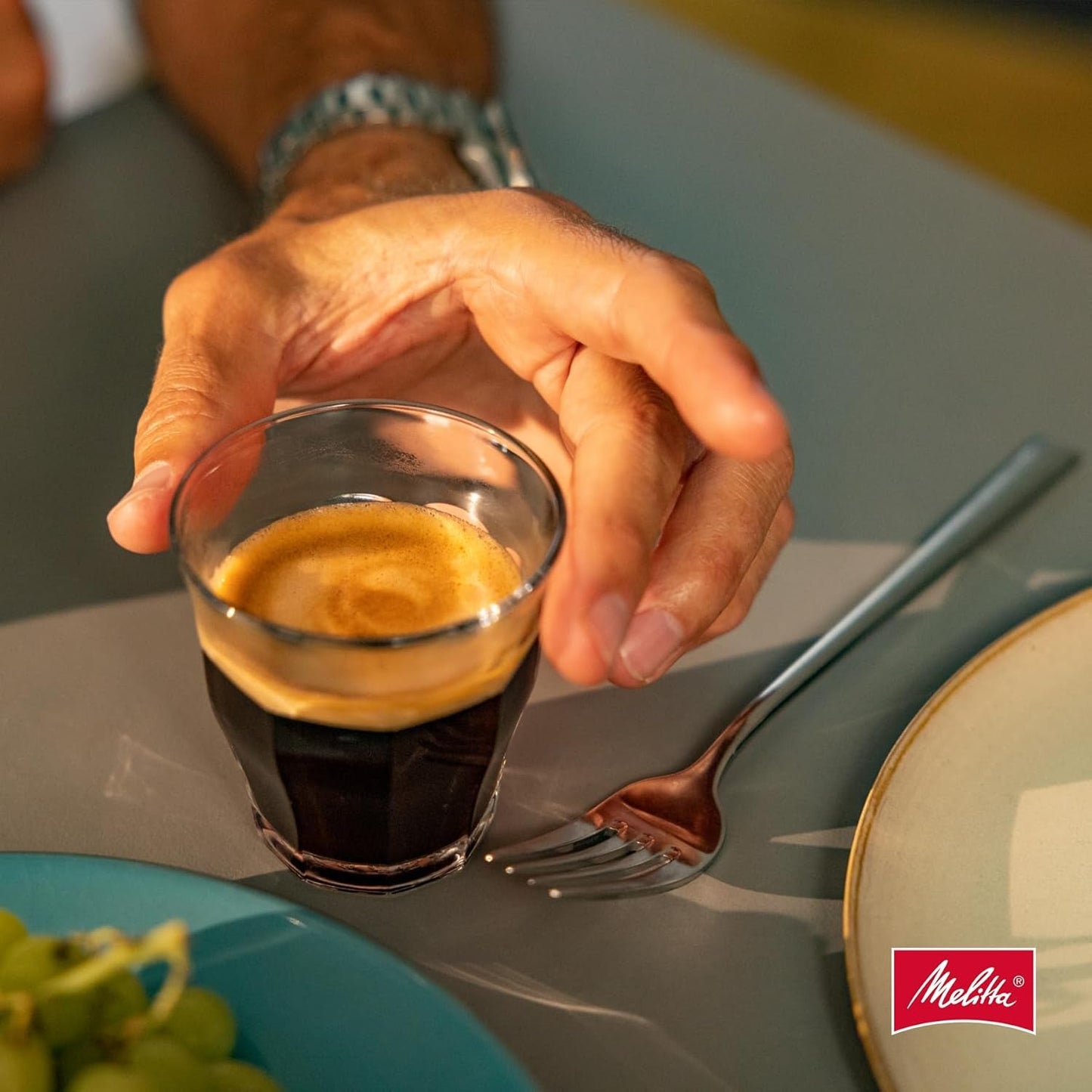 Melitta Mein Café Jemná pečeně, celá Kaffee-Bohnen 1kg, ungemahlen, Kaffeebohnen für Kaffee-Vollautomat, jemná Röstung, Stärke 3