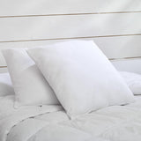 Modrá Câlin sada 2 polštářů s pevným komfortem "Alaska", super výplň, obálka 100% bavlna, perkál, bílá, 65 x 65 cm čtvercový tvar Naty Shop standardní polštáře čtvercový tvar 65 x 65 cm