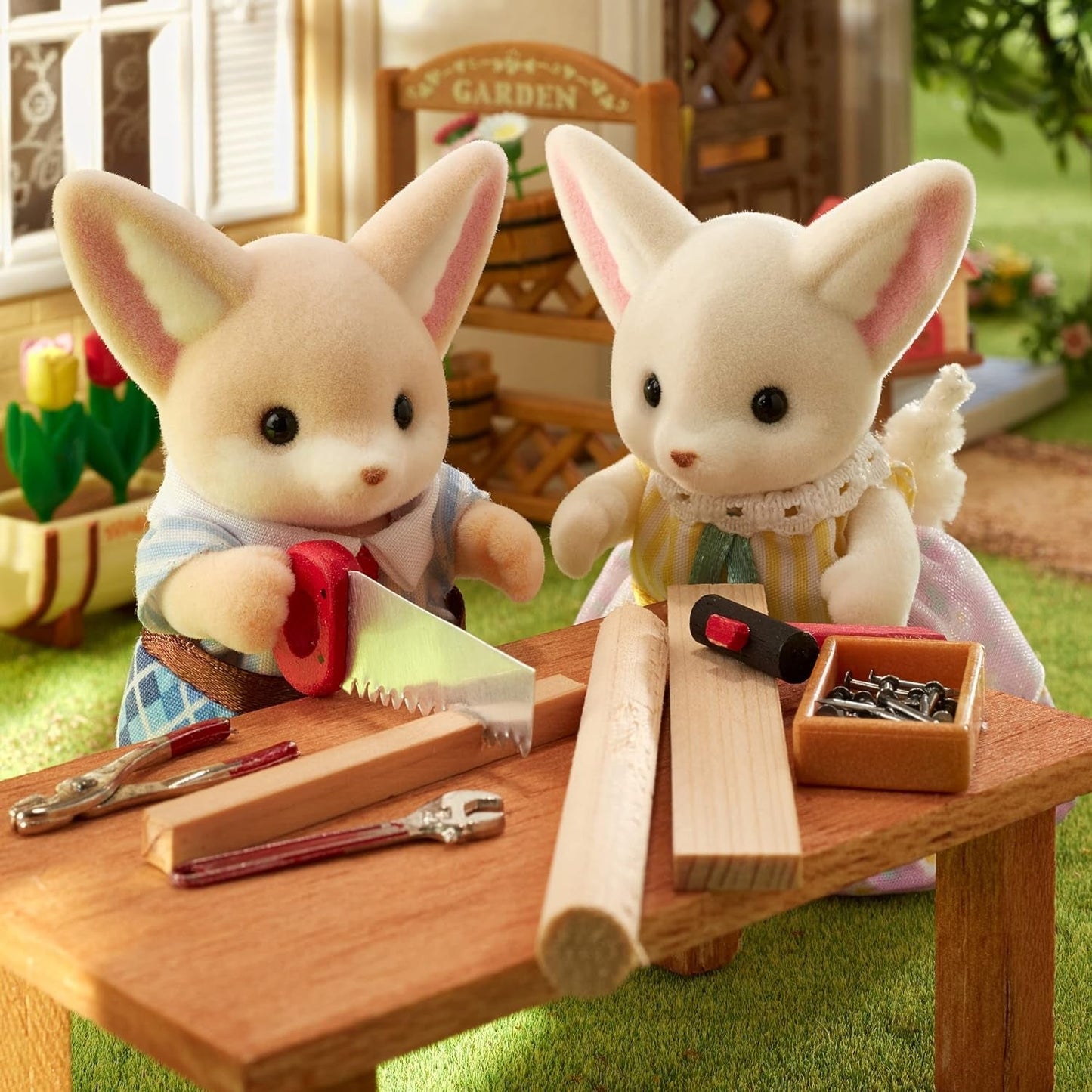 Sylvanian Families L5696 Family Desert Fox Dolls Naty Shop