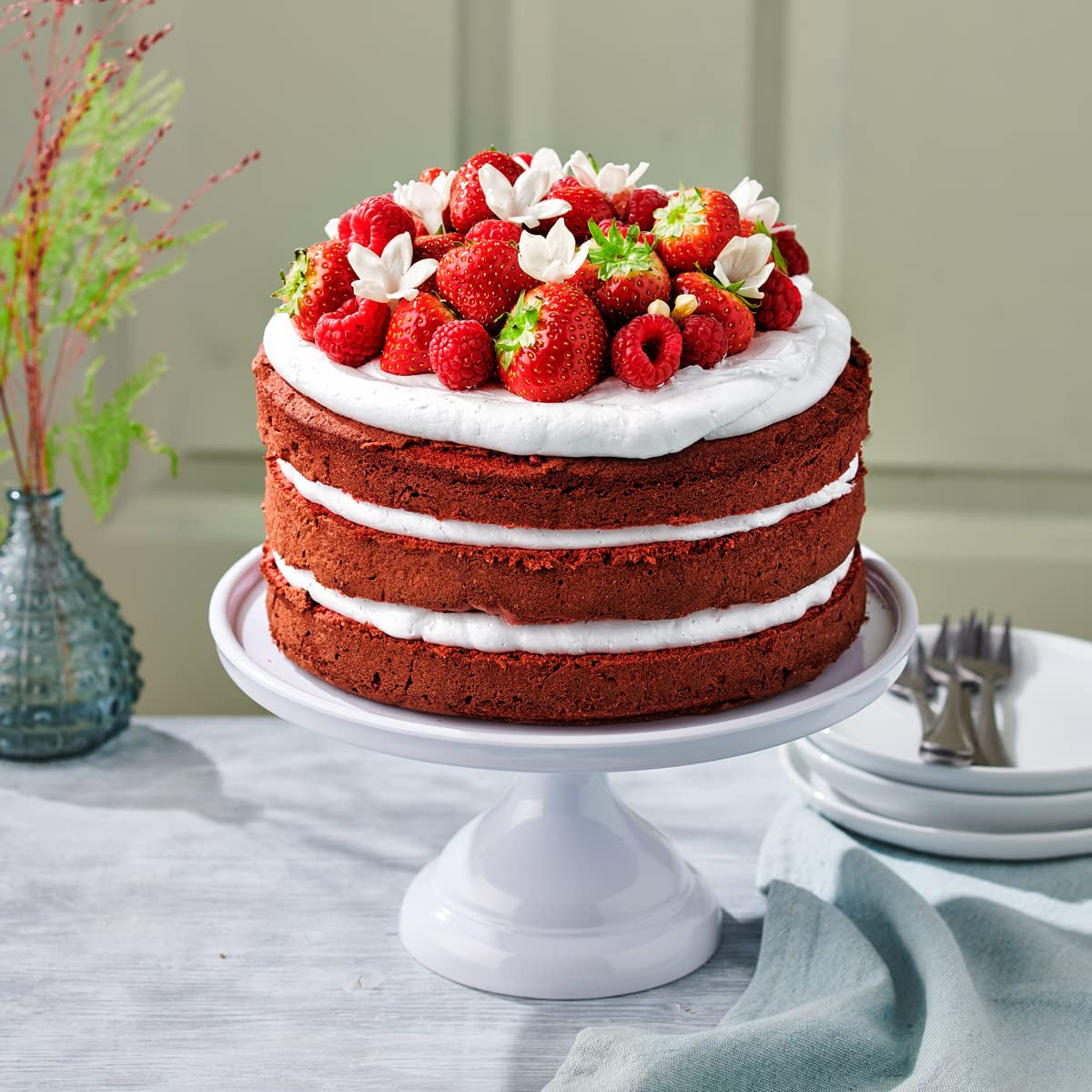 Funcakes Mix Für Red Velvet Cake, Glutenfrei: Einfach Zu Berübenen, Schön Weicher Und Fluffiger Kuchen Mit Leichtem Schokoladengeschmack, Perfekte Rote Farbe, 400G Směs na pečení a vaření Naty Shop
