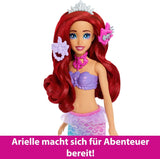 Mattel Disney Princess Toys, panenka Mermaid Ariel Fashion s odnímatelnou ocasní ploutví, toaletní stolek s 5 opakovatelnými vyskakovacími překvapeními a 5 doplňky, JBF86