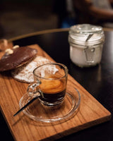 Espresso N°10 od Coffee858 - Silná a kořeněná směs espressa, skládající se ze 70 % zrn Arabica z Brazílie a 30 % Robusty (1000 g)