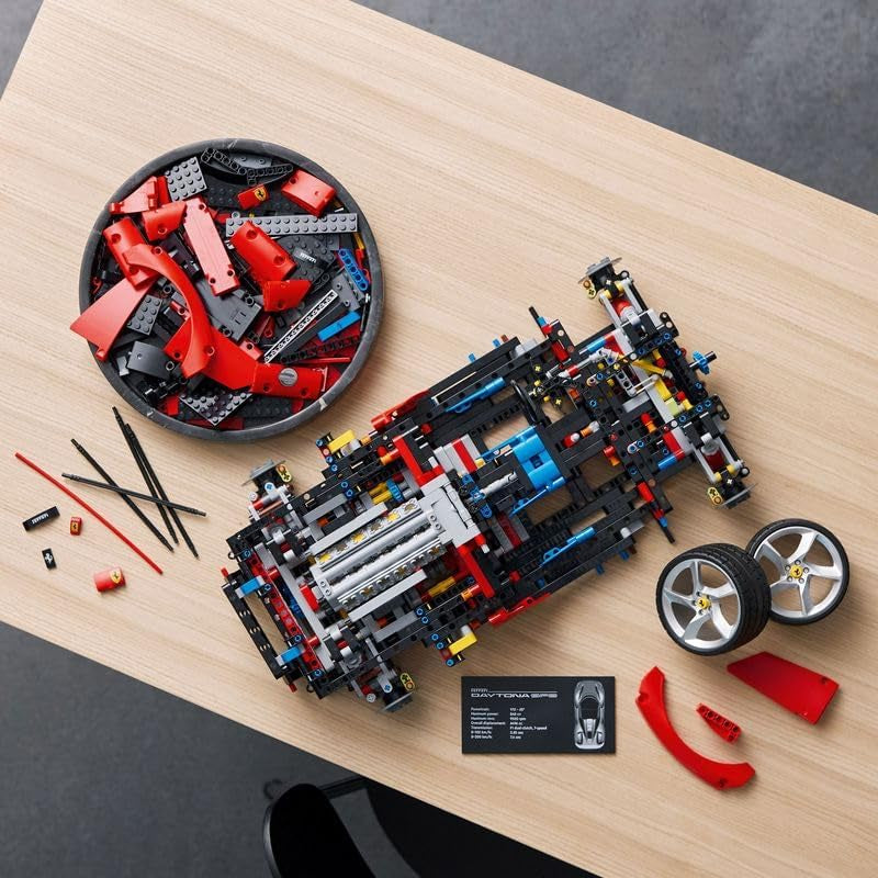 Stavebnice LEGO Technic Ferrari Daytona SP3 v měřítku 1:8, červený supersportovní vůz, rozšířený sběratelský předmět modelu auta, konečný koncept auta 42143 Stavebnice Besuche den LEGO-Store