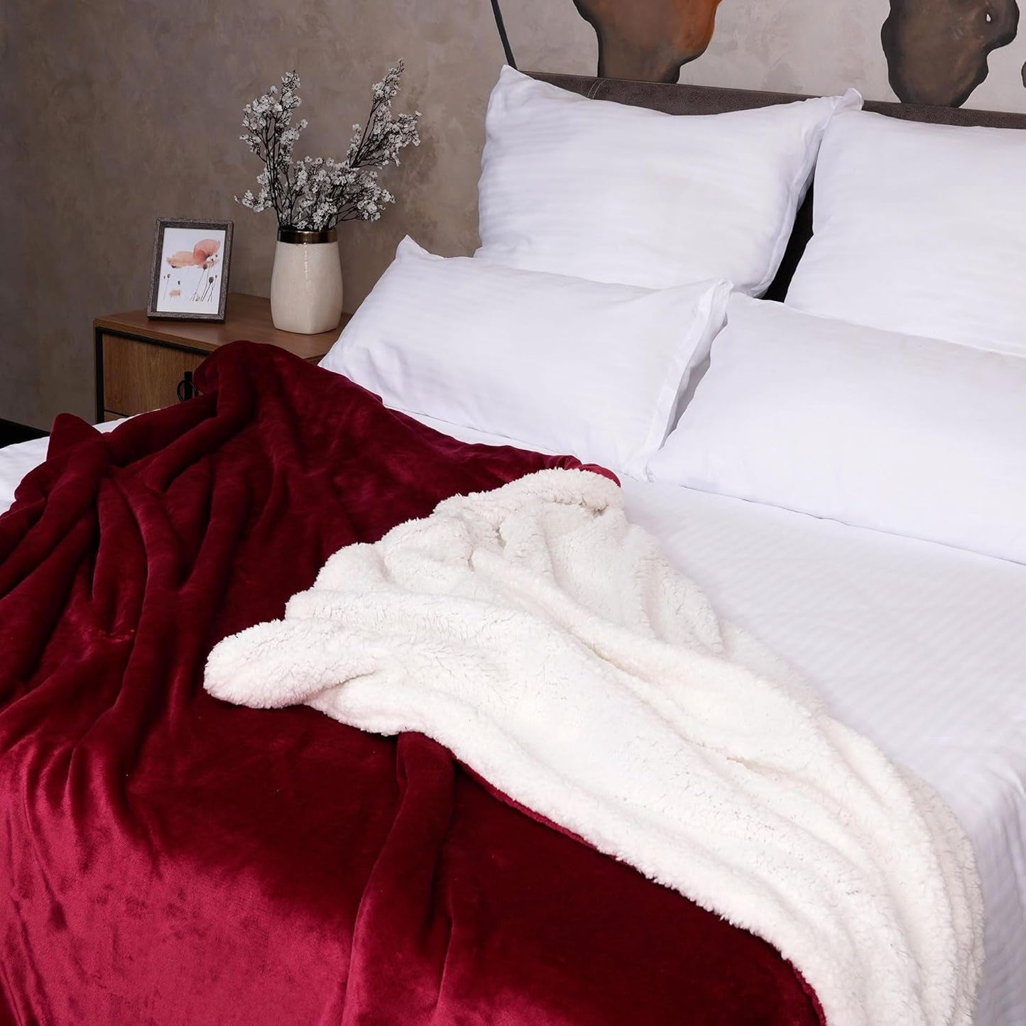 Komfortec útulná deka 150X200 Cm, Öko-Tex certifikovaná chlupatá deka, hřejivá sherpa deka na pohovku, silná deka na pohovku, vínová Postele a přikrývky Besuche den Komfortec-Store