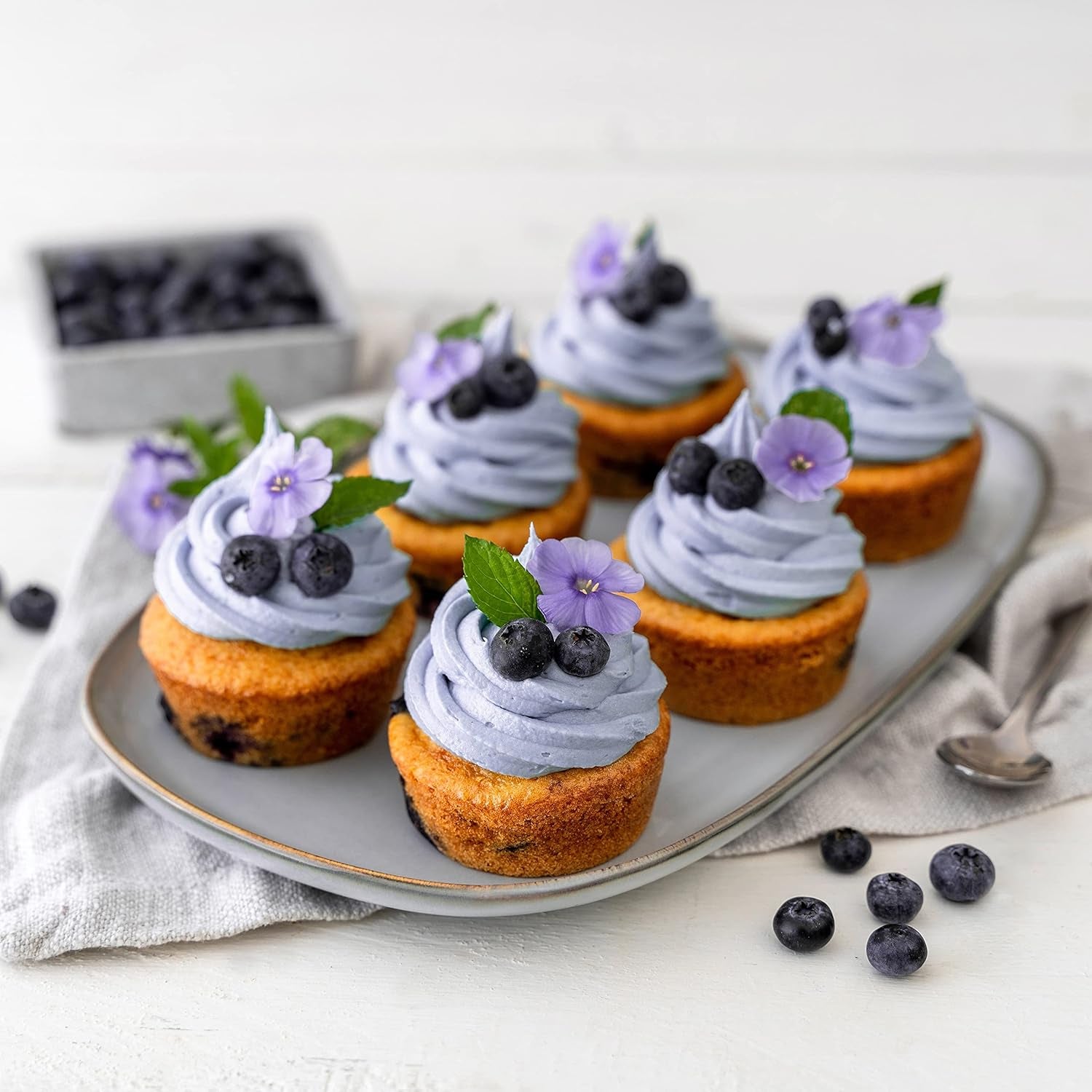 Zenker 12Er Muffinform Energy, Premium-Backform, Für Köstliche Kuchen, Verkürzt Die Backzeit Um Bis Zu 20 % (Farbe: Silver/Anthrazit), Menge: 1 Stück, Hellgrau Und Dunkelgrau Formy a plechy na pečení Naty Shop