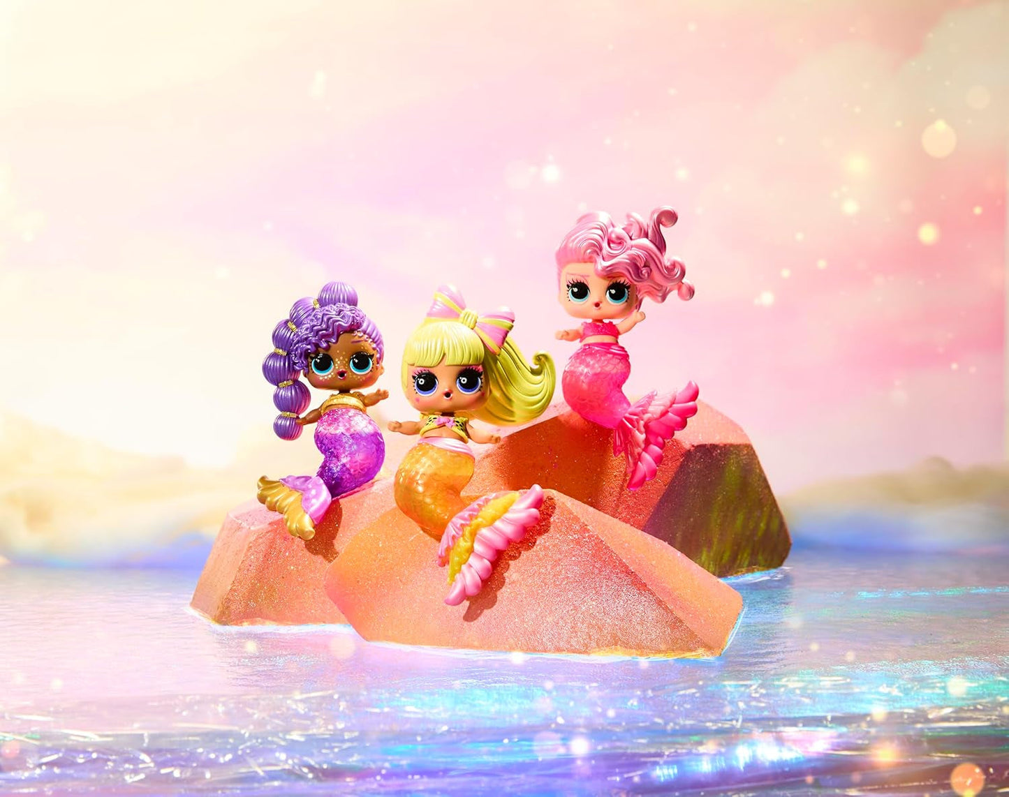 LOL Překvapení! Mermaids Makeover Magic Tots - Skutečný lesk na rty pro vás a vaši panenku, abyste se mohli sami vyrobit, namíchat a vytvořit make-up, Zábavná vodní hra, 6 panenek ke sbírání - Věk 4+