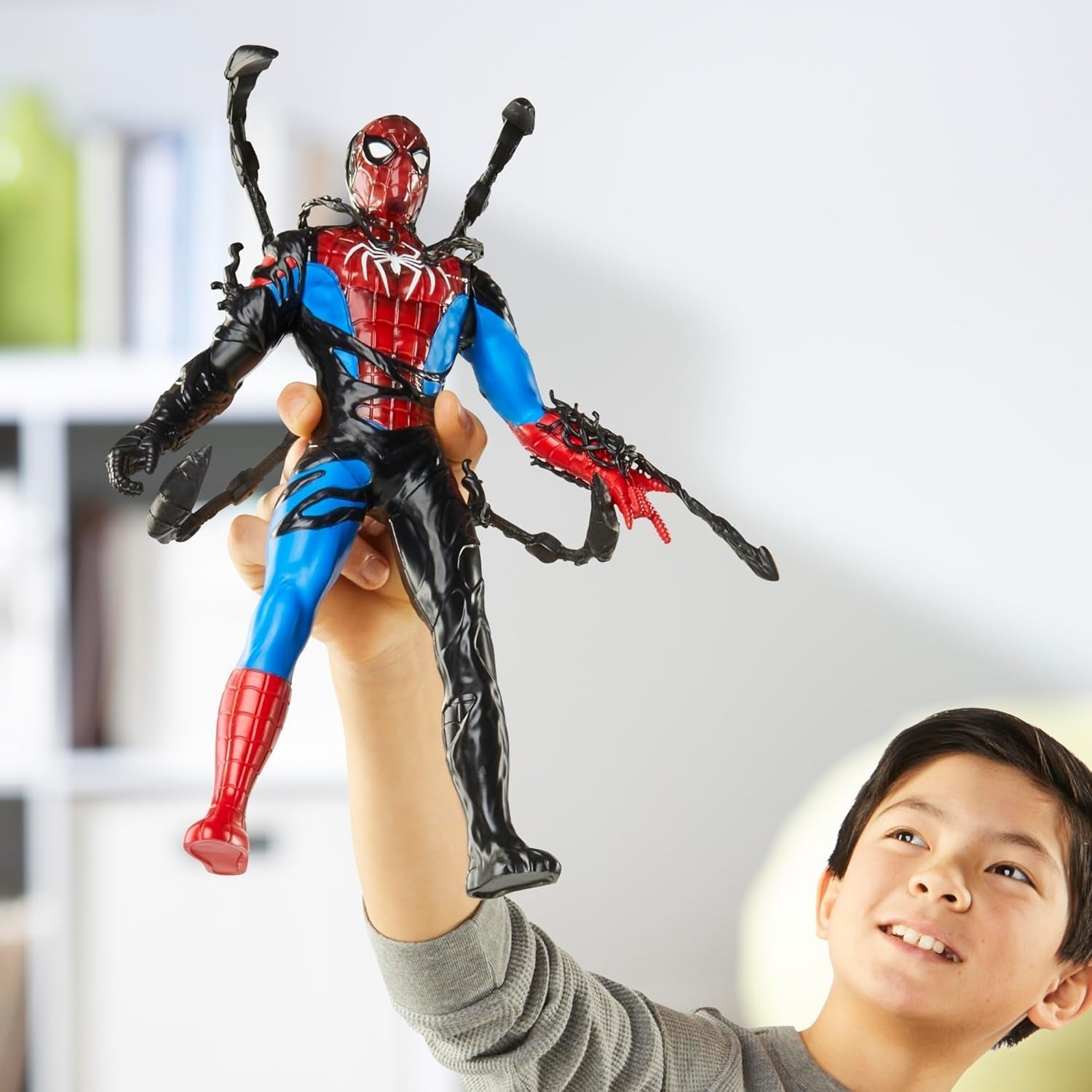 Akční figurka Marvel Spider-Man Venomversus Spider-Man Color Changer s příslušenstvím Akční figurky Naty Shop