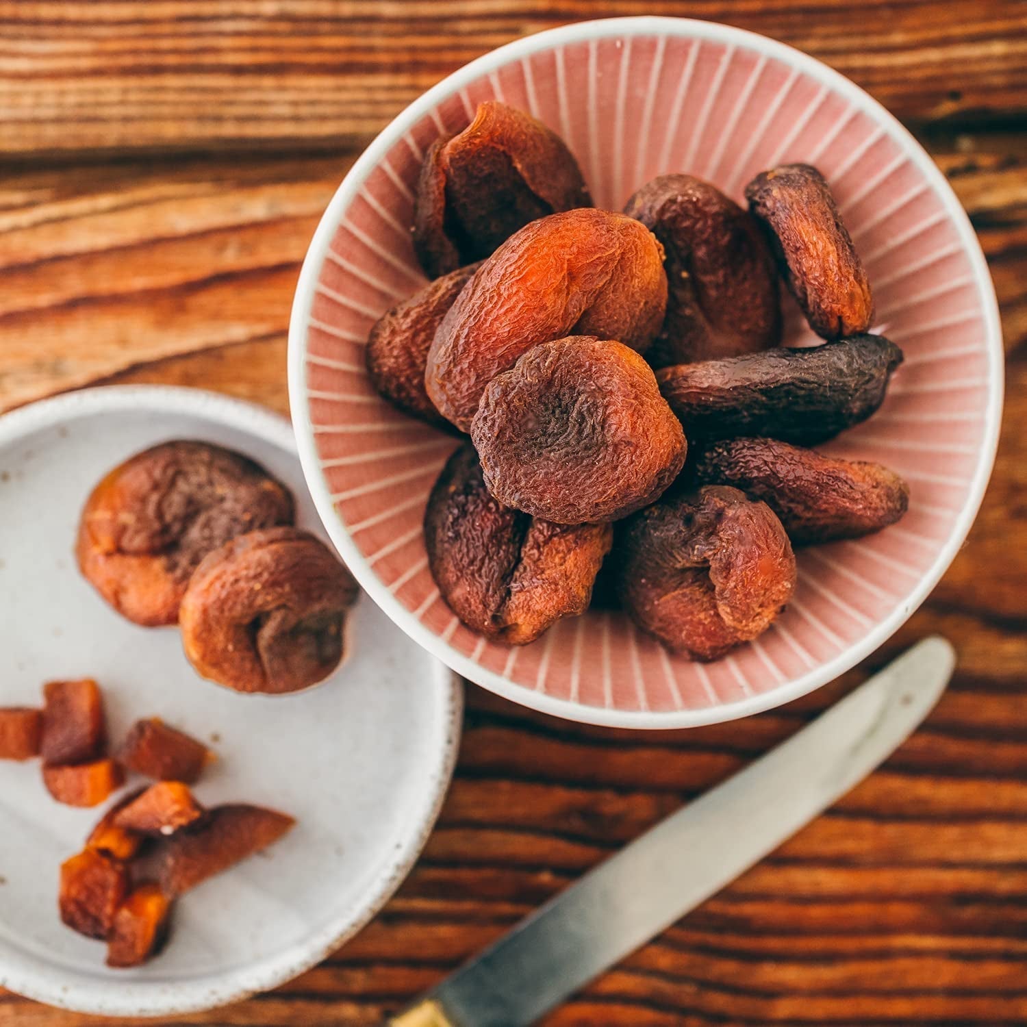 Seeberger Unsirphured Meruňky: Neupravené sušené meruňky se sladkou ovocnou příchutí - bez přidaného cukru - bez pecek, veganské (1 x 125 g) Naty Shop Dehydrated Products
