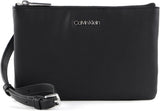 Calvin Klein kabelka přes rameno pro ženy Ck Must Klein Bags Women Naty Shop Black (Ck Black)