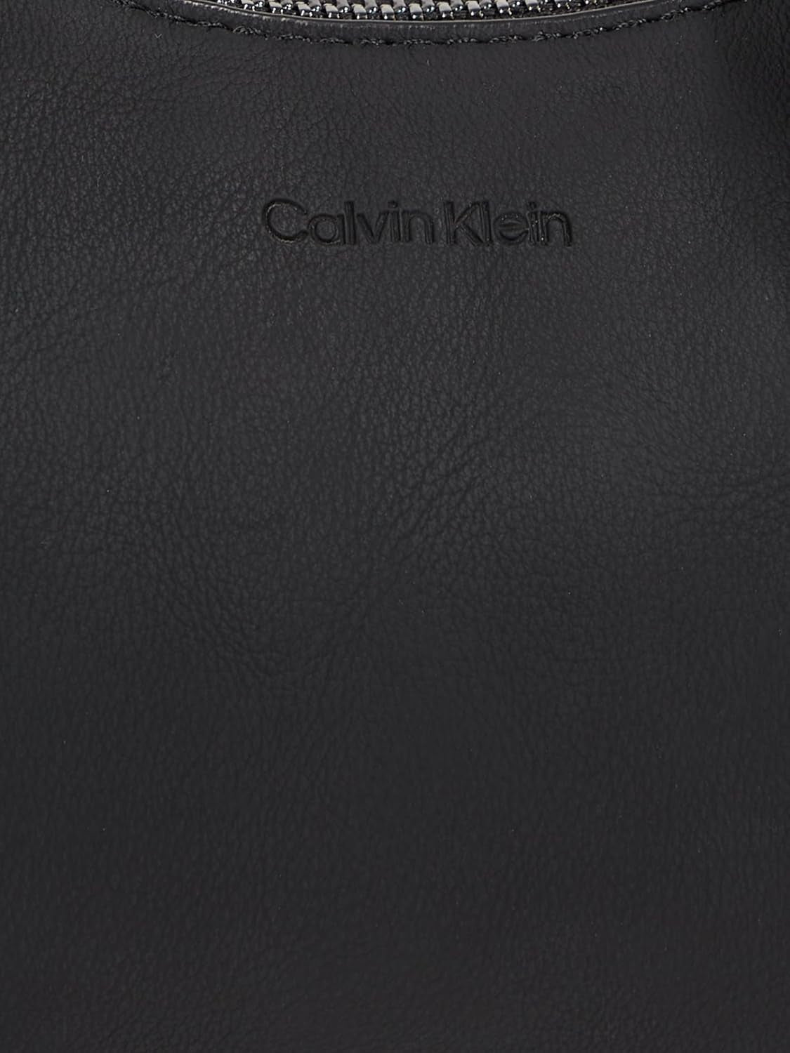 Calvin Klein Crossbody Klein kabelka přes rameno na zip, černá (Ck Black), dámské tašky přírodní velikosti Naty Shop
